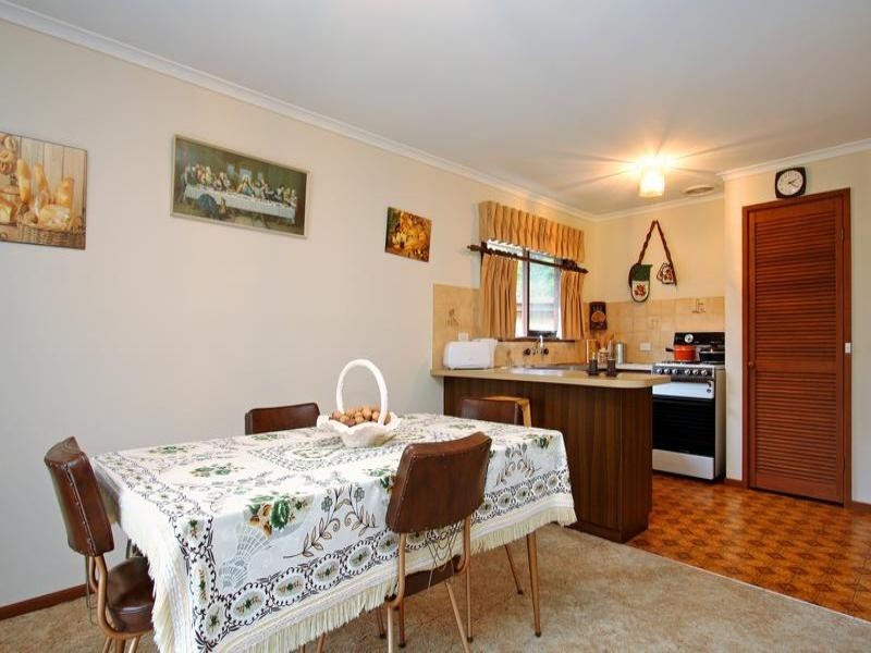 5 Gannett Avenue, Rosebud West VIC 3940