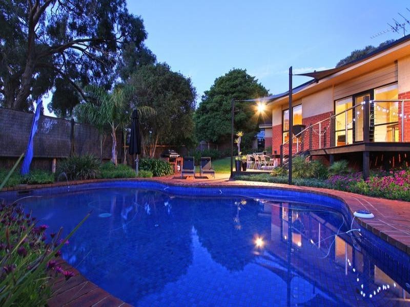 4 Parattah Court, Rosebud VIC 3939