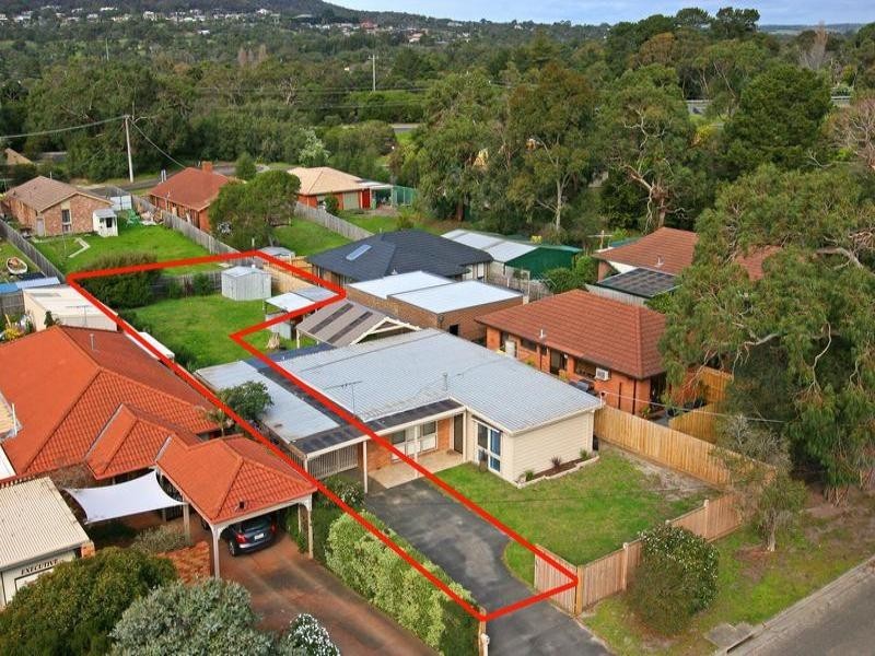 75 Hayes Avenue, Rosebud VIC 3939