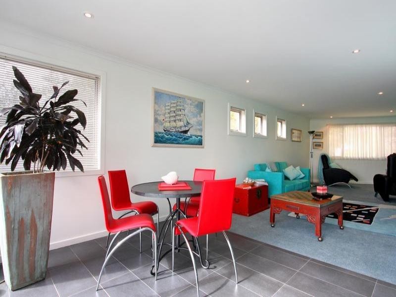 50 Coburn Avenue, Mccrae VIC 3938