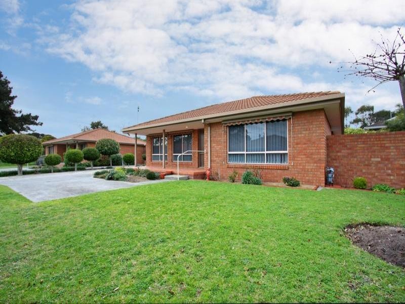2/137 Boneo Road, Rosebud VIC 3939