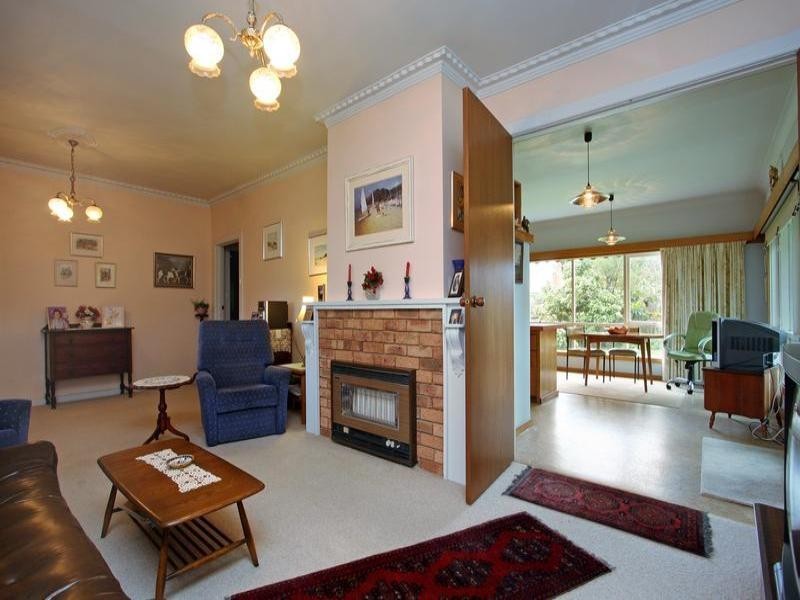 14 Lawson Crescent, Rosebud VIC 3939