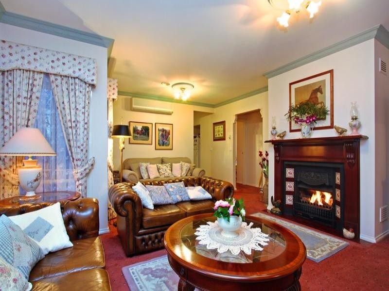 11 Cleek Crescent, Rosebud VIC 3939