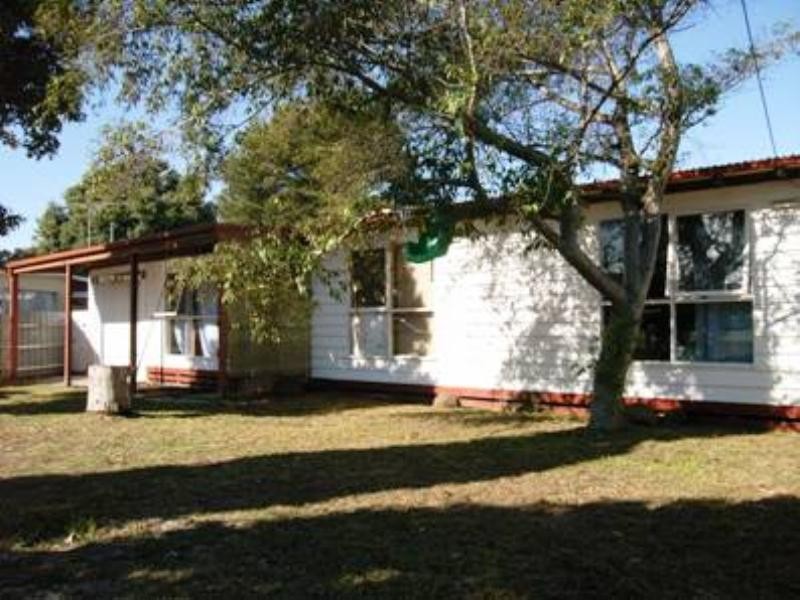 15 Greenwood Crescent, Rosebud West VIC 3940