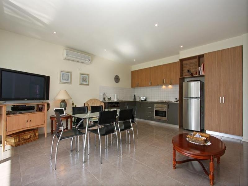 2/1635 Point Nepean Road, Rosebud VIC 3939