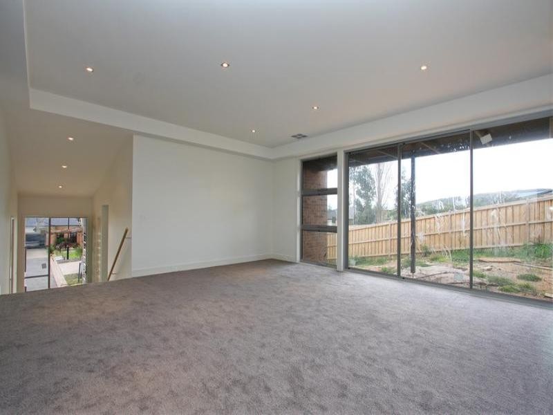 6 Sunrise Place, Rosebud VIC 3939