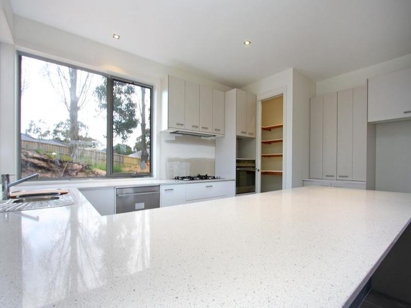 6 Sunrise Place, Rosebud VIC 3939