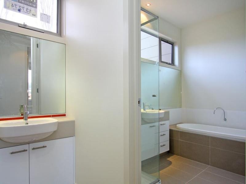 6 Sunrise Place, Rosebud VIC 3939
