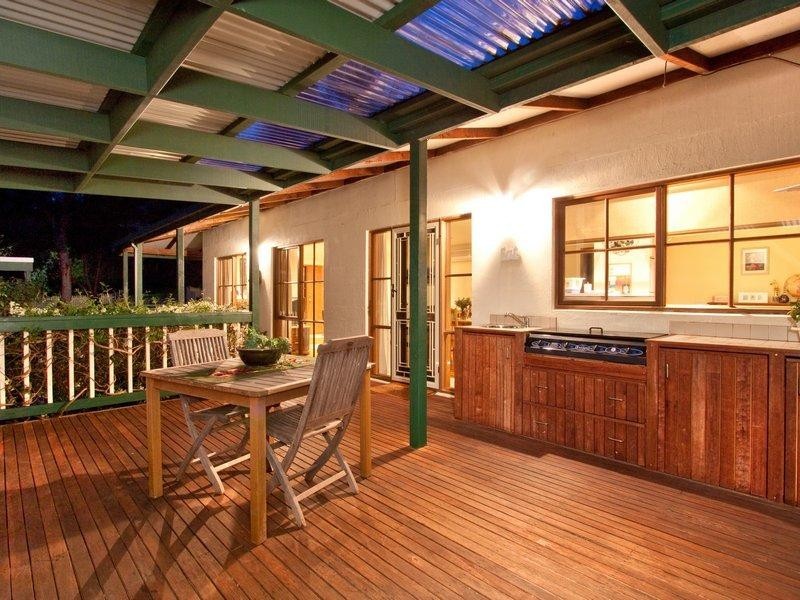 50 Carrathool Avenue, Rosebud VIC 3939