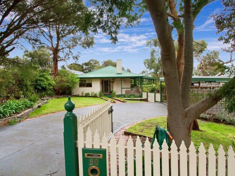 50 Carrathool Avenue, Rosebud VIC 3939