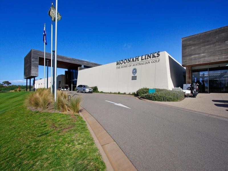 29 Peter Thomson Drive, Rye VIC 3941