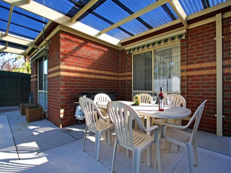 141 Ninth Avenue, Rosebud VIC 3939