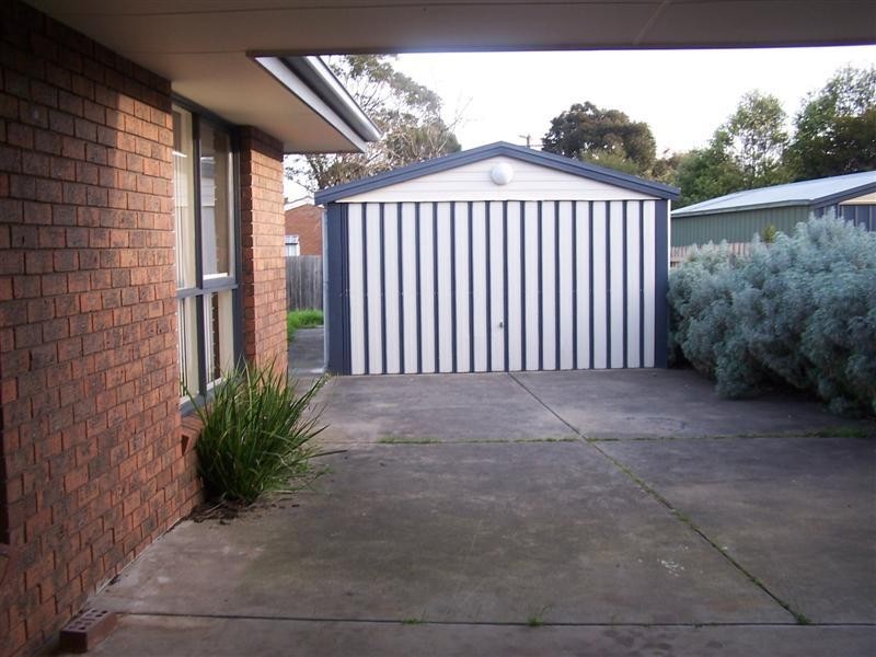 21 Kolinda Crescent, Rosebud VIC 3939