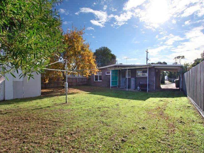 19 Sundew Avenue, Rosebud VIC 3939