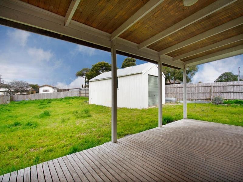 17 Rose Street, Rosebud VIC 3939