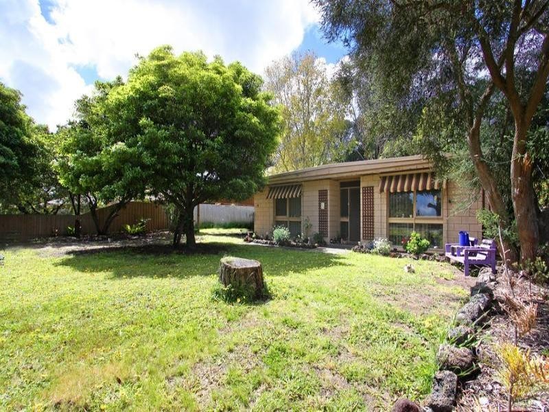 16 Mashie Court, Rosebud VIC 3939