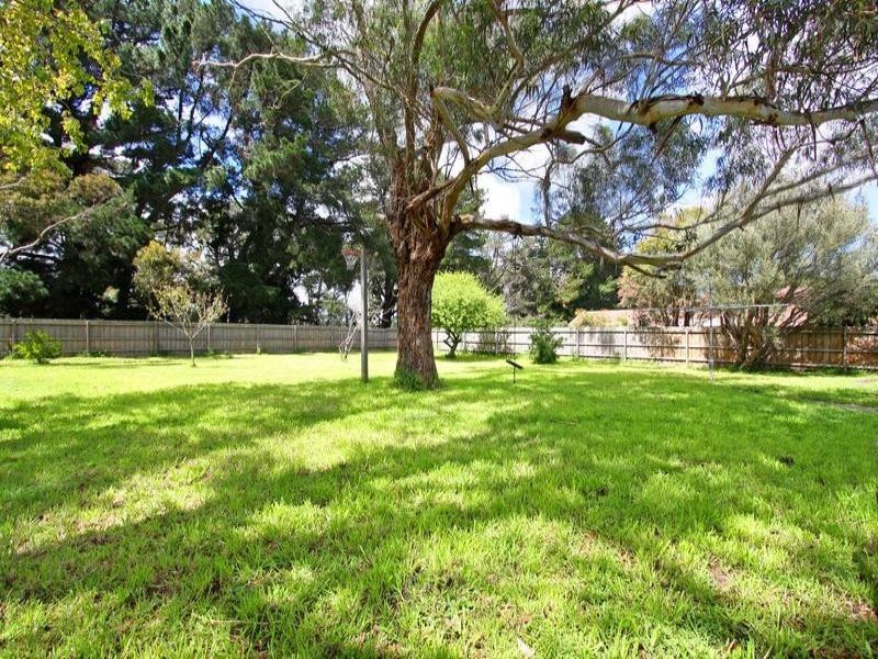 16 Mashie Court, Rosebud VIC 3939