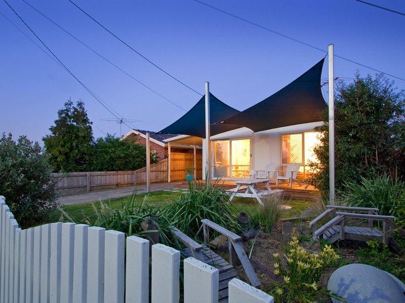 167 Ninth Avenue, Rosebud VIC 3939