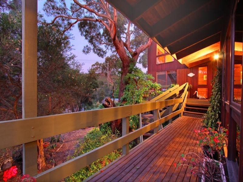 1 Goolgowie Street, Rosebud VIC 3939