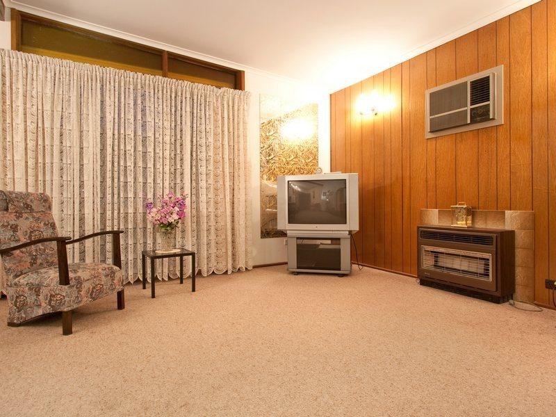 8 Rae Street, Rosebud VIC 3939