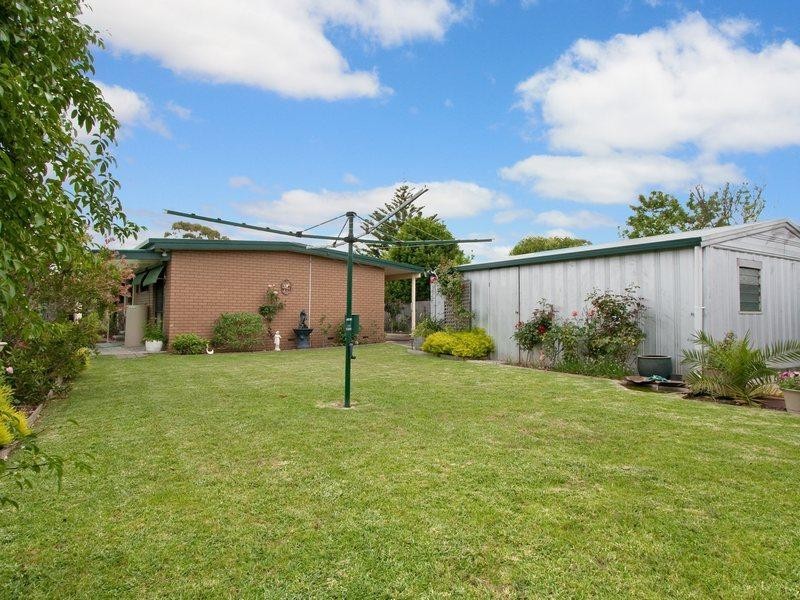 5 Ella Crescent, Rosebud VIC 3939