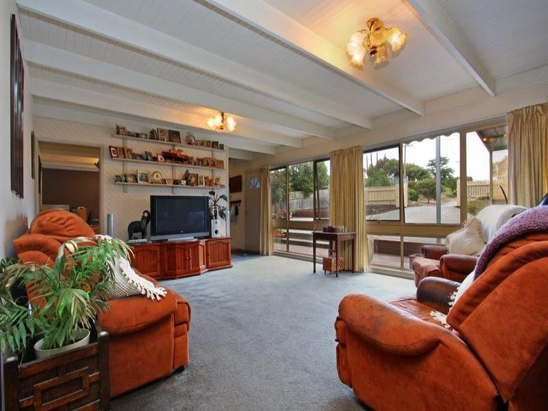 9 Plantation Drive, Rosebud VIC 3939