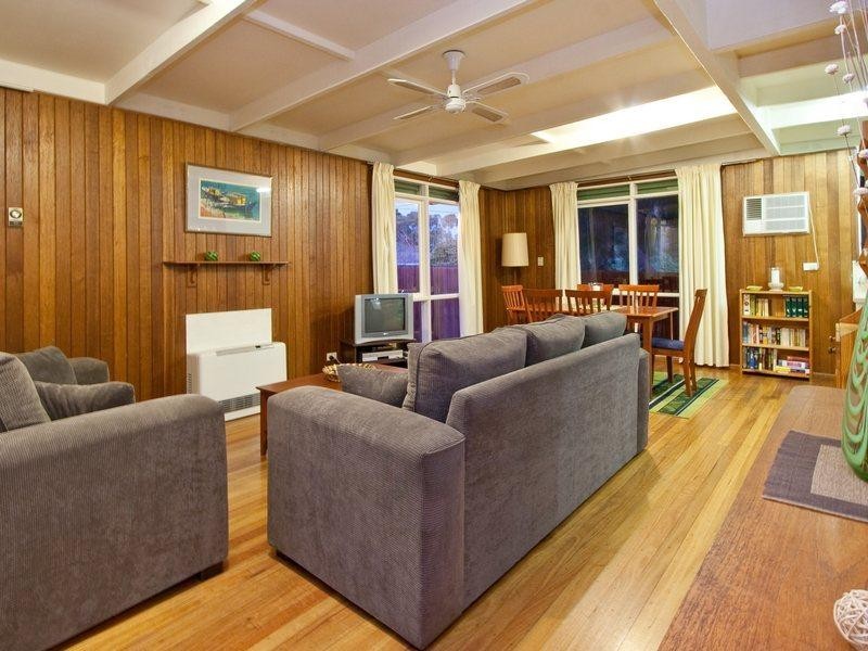 21 Greenhood Crescent, Rosebud VIC 3939