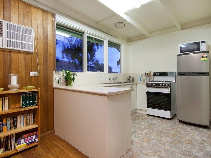 21 Greenhood Crescent, Rosebud VIC 3939