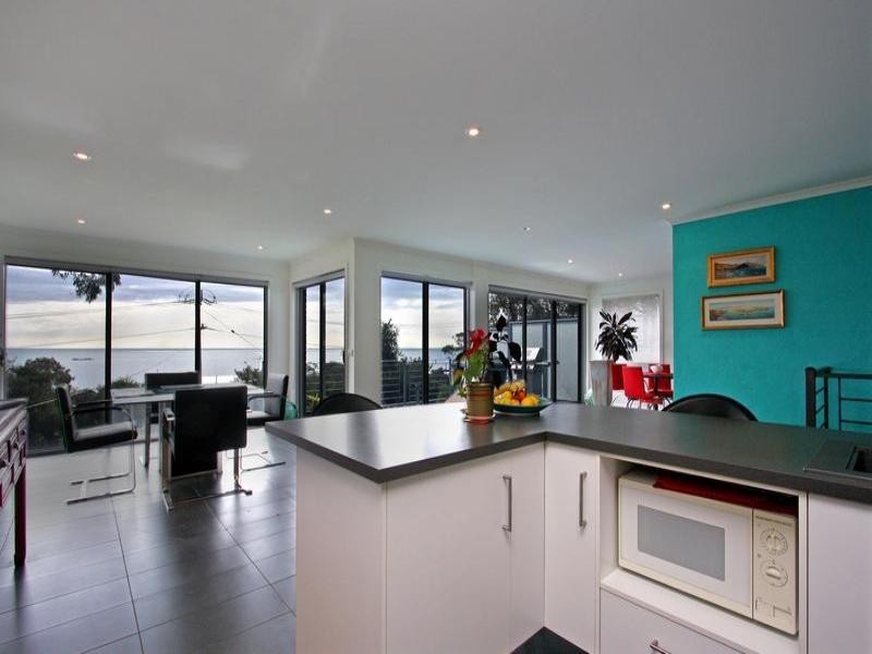 50 Coburn Avenue, Mccrae VIC 3938