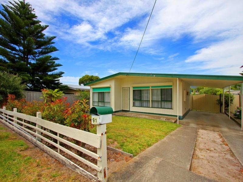 91 Ocean Street, Rosebud VIC 3939