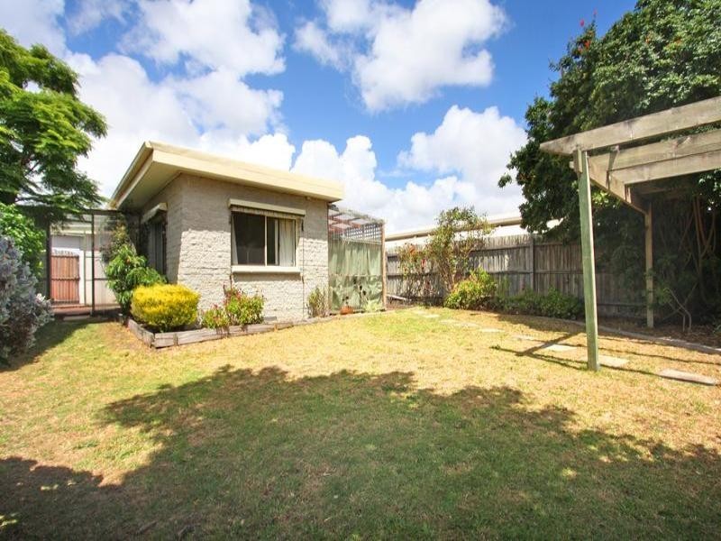 136 Second Avenue, Rosebud VIC 3939