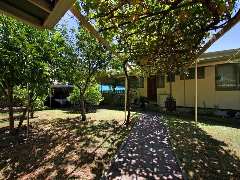 17 Watson Avenue, Dromana VIC 3936