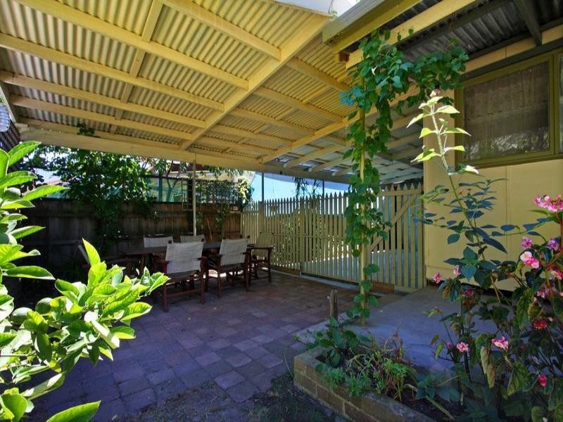 17 Watson Avenue, Dromana VIC 3936