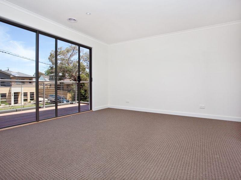 8 Wilfred Street, Rosebud VIC 3939