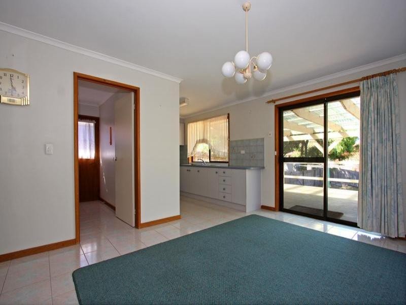 11 Yoorala Road, Rye VIC 3941