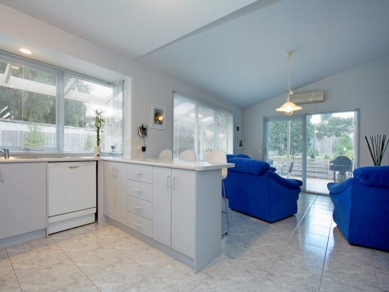 18 Comet Court, Rosebud VIC 3939