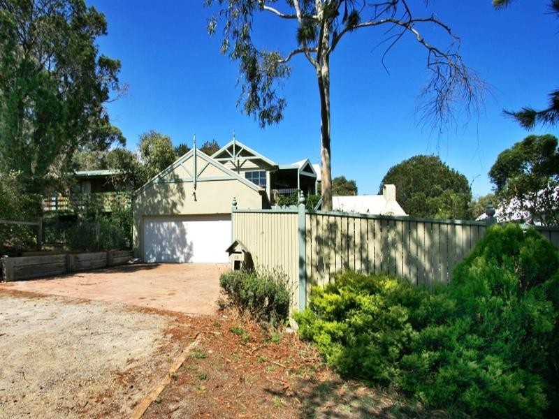 19 Murawa Drive, Rosebud VIC 3939