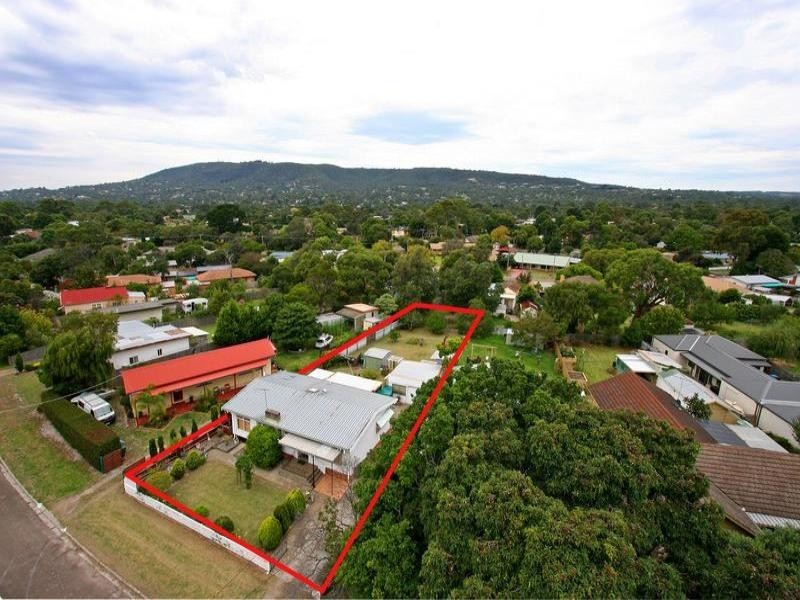 15 Lawson Crescent, Rosebud VIC 3939