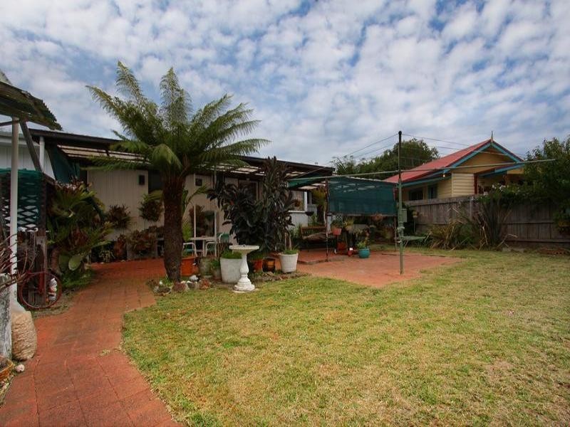 15 Lawson Crescent, Rosebud VIC 3939