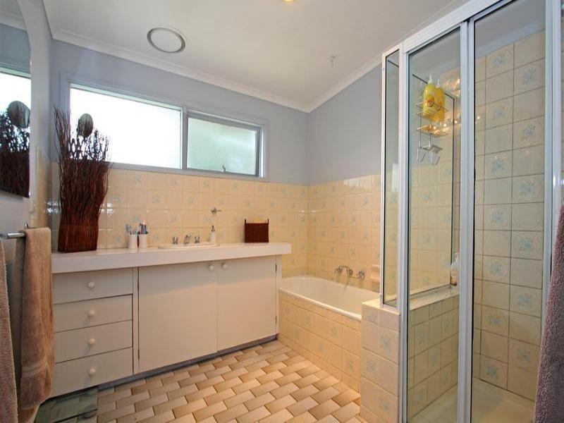 44 Fairway Grove, Rosebud VIC 3939