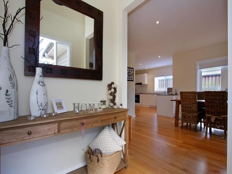 10 Martin Street, Rosebud VIC 3939