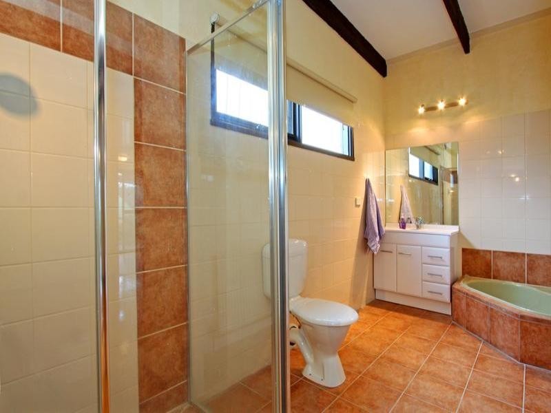 87-89 Seventh Avenue, Rosebud VIC 3939