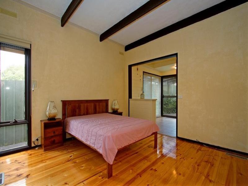 87-89 Seventh Avenue, Rosebud VIC 3939