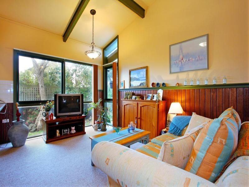 23 Barragowa Drive, Rosebud VIC 3939