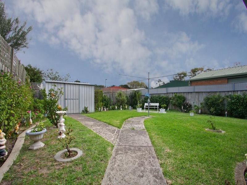 4 Third Avenue, Rosebud VIC 3939