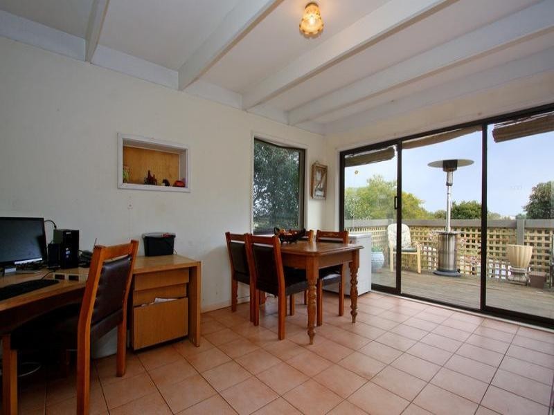 25 Coleman Crescent, Rosebud VIC 3939