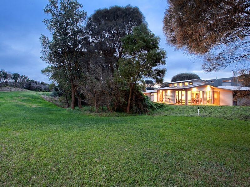 12 Inglis Court, Cape Schanck VIC 3939