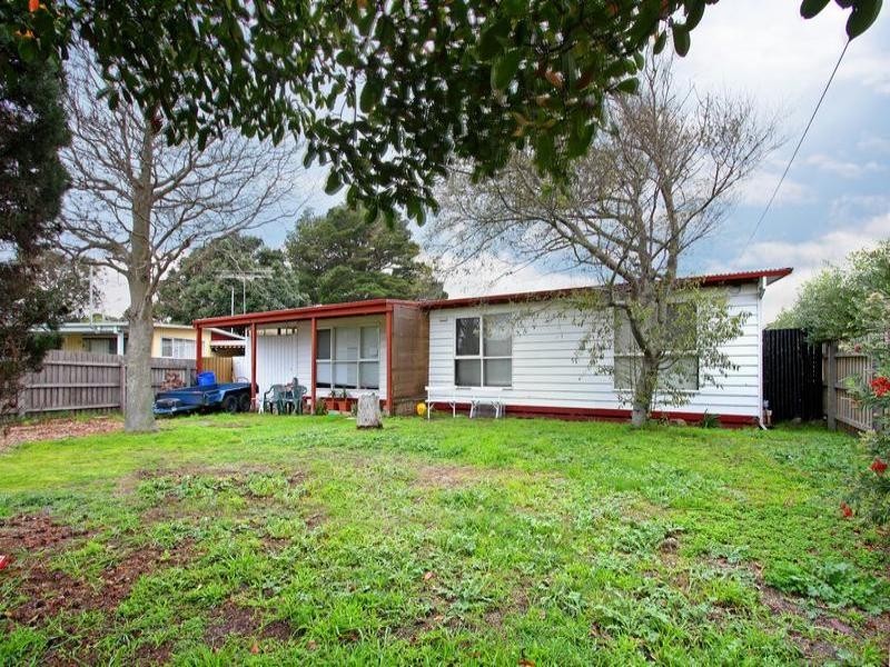 15 Greenhood Crescent, Rosebud VIC 3939