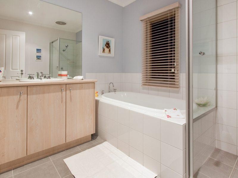 1 Jendalyn Close, Mount Martha VIC 3934