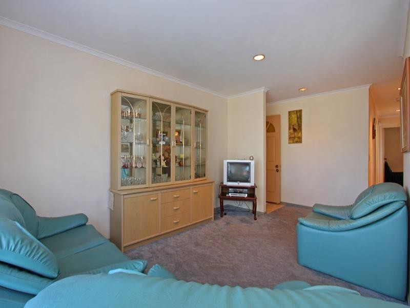 187 Seventh Avenue, Rosebud VIC 3939